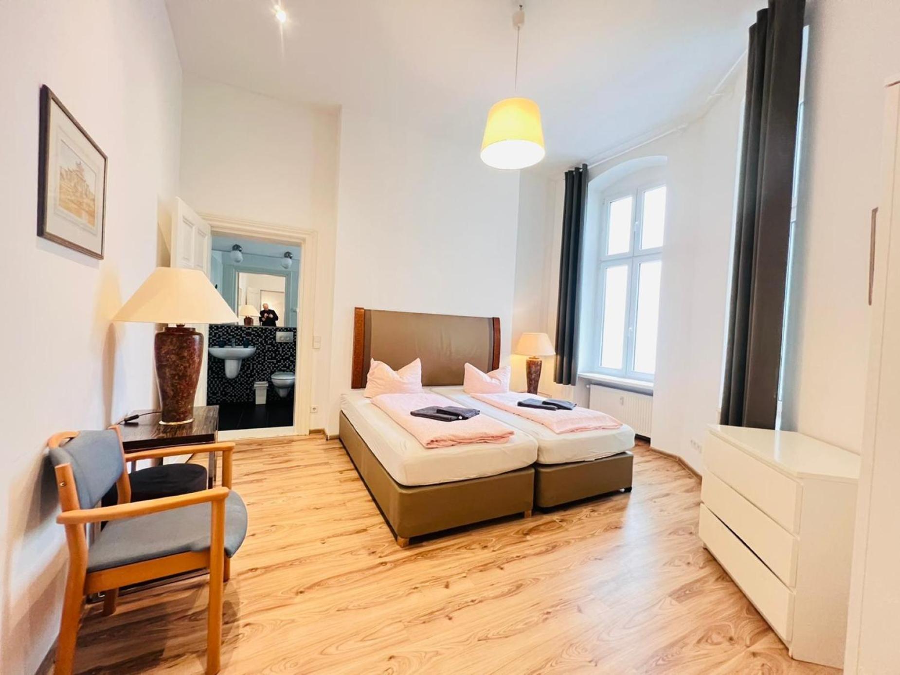 Berlinlux Apartments - City Ngoại thất bức ảnh